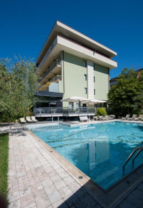 Гостиница Hotel Gabry  Рива Дель Гарда